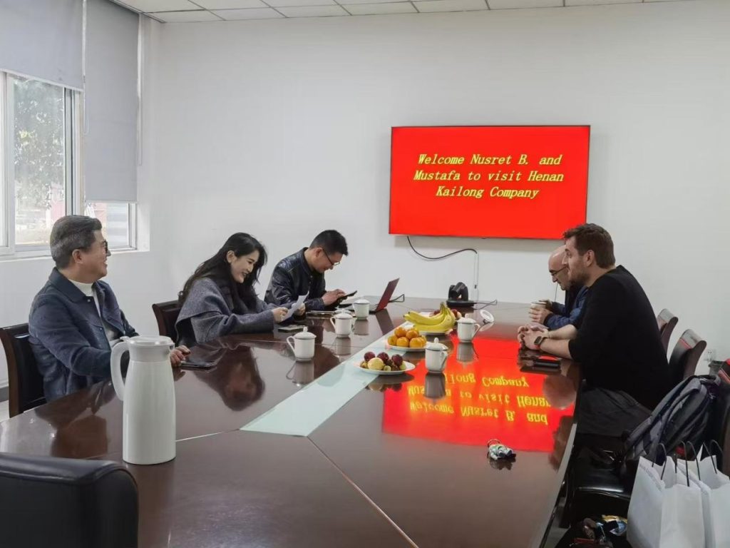 A customer meeting at Kailong